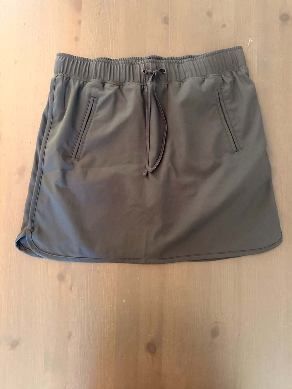 Made For Life Quick-Dri Athletic Skort Size PS
